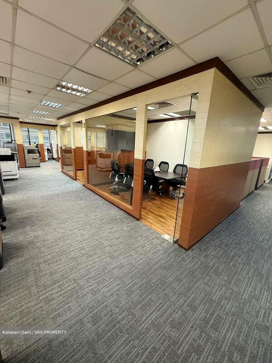 International Plaza (D2), Office #567472811